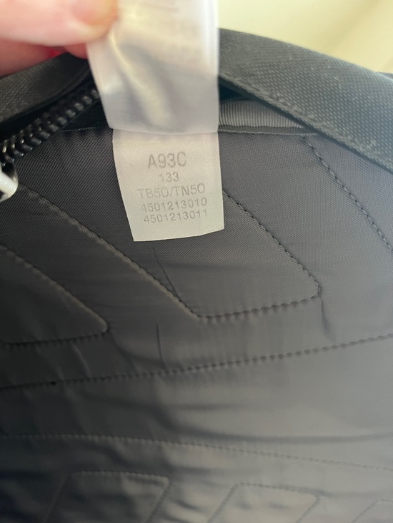 The North Face Black Jester Backpack - Men's Outdoor Pack - Picture 5 of 6